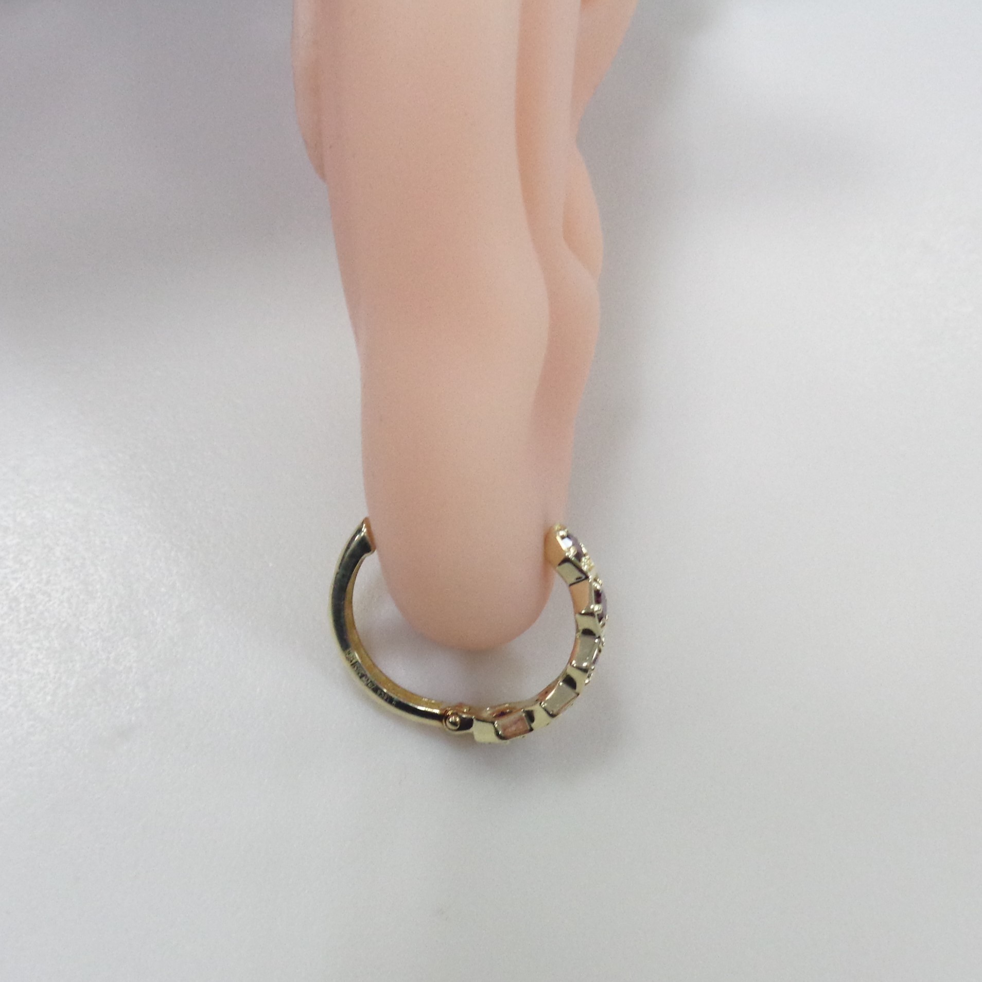 Серьги-конго из желтого золота с гранатами